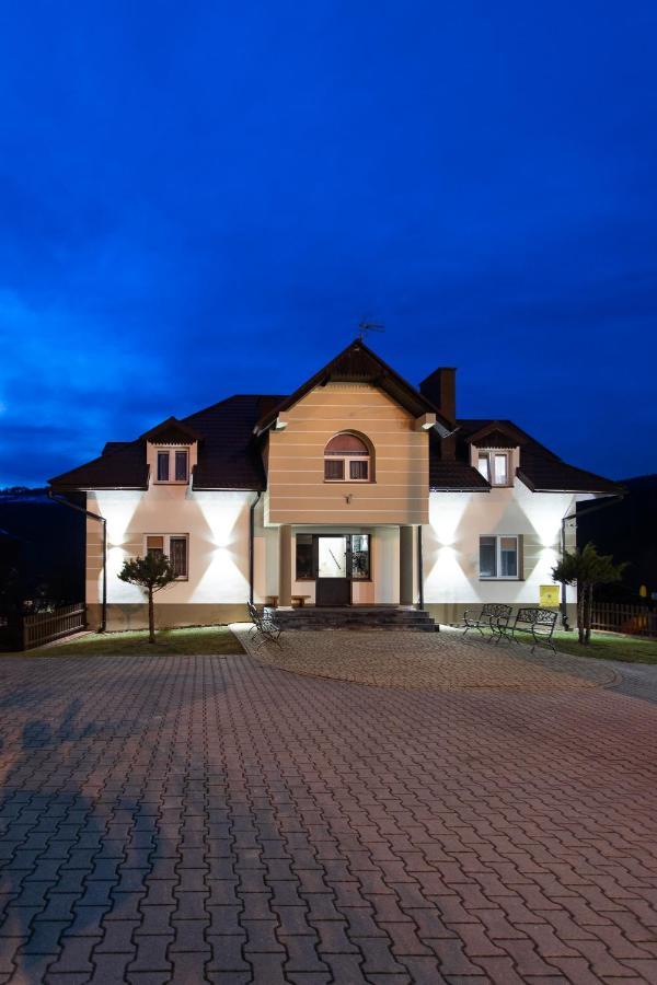 Dom Pod Lipa Villa Rymanów-Zdrój Buitenkant foto